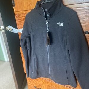 North Face Women’s light weight jacket